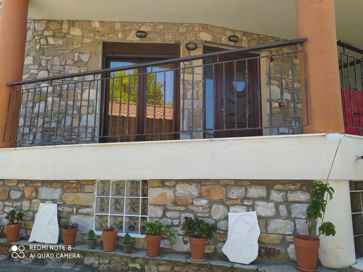 Morfili Apartment *